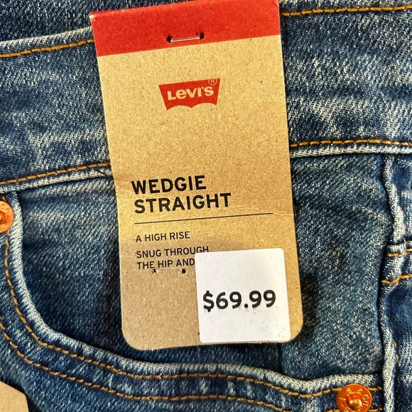 Levi's Blue Wedgie Straight Leg Jeans with Modern Distressed Style - Picture 3 of 6